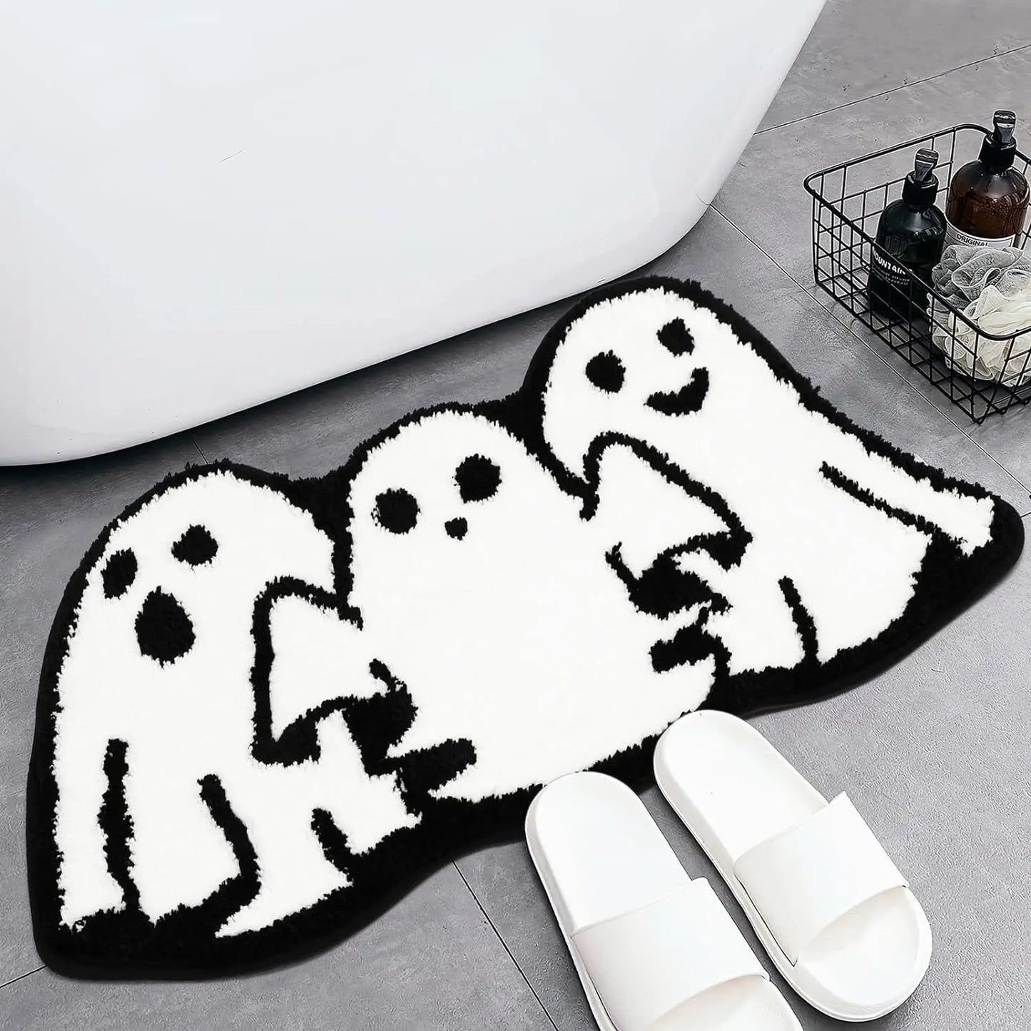Spook Up Your Space with the VIKAMA Bloody Handprint Halloween Bath Mat – Perfect for Entrance, Bathroom, and More!
